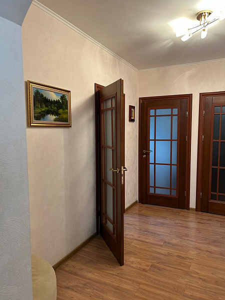 СДАНА 3-комн квартира м. Крылатское, 73 м²