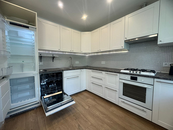 СДАНА 3-комн квартира Пр. Вернадского, 76 м²